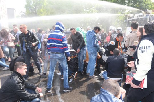 Verbotener Antisemitismus-Kongress in Antwerpen: Polizei muss einschreiten