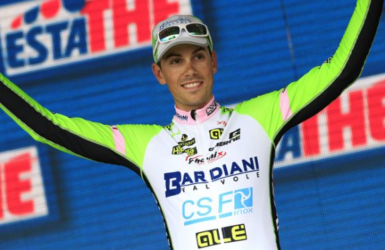 Der Italiener Marco Canola gewinnt die 13. Etappe des Giro d'Italia