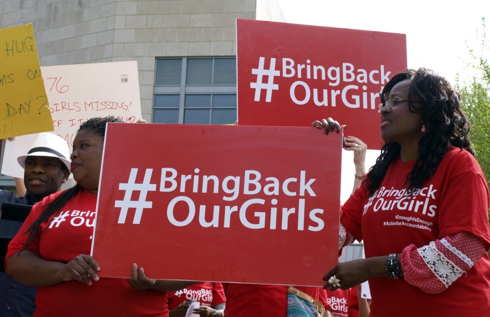 Proteste vor der nigerianischen Botschaft in Washington