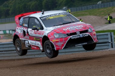 Testtag in Mettet: François Duval im VW Polo RX Supercar - Foto: Dimitri-Philippe Haulet