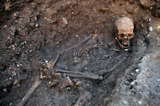Das Skelett von Richard III. war im Sommer 2012 unter einem Parkplatz entdeckt worden
