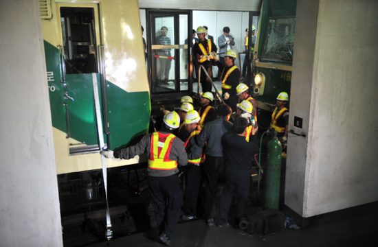 U-Bahn-Unglück in Seoul: Fast 200 Verletzte