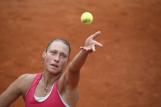Yanina Wickmayer bei Roland Garros in Runde zwei