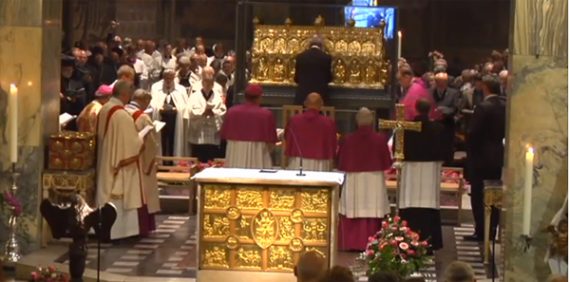 Alle sieben Jahre: Heiligtumsfahrt in Aachen eröffnet