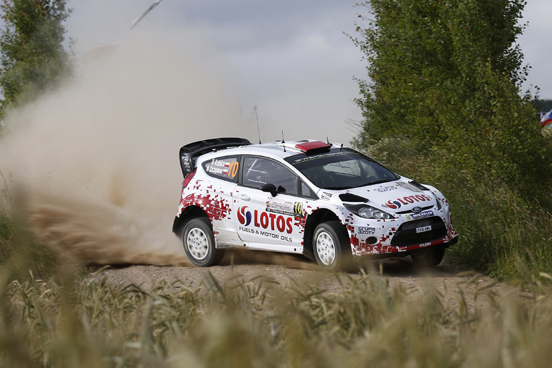 Robert Kubica geht bei seiner Heimrallye in den polnischen Landesfarben an den Start