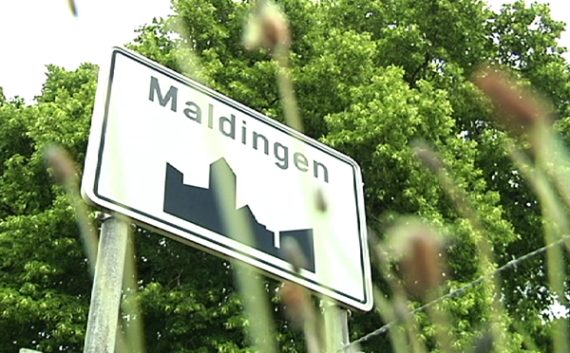 Ortsschild von Maldingen (Archivbild: BRF Fernsehen)