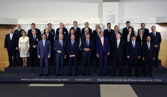 Die Nato-Außenminister in Brüssel
