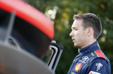 Thierry Neuville fährt bei der Rallye Polen auf Rang drei - Beifahrer Nicolas Gilsoul