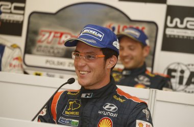 Platz drei in Polen: Thierry Neuville und Nicolas Gilsoul