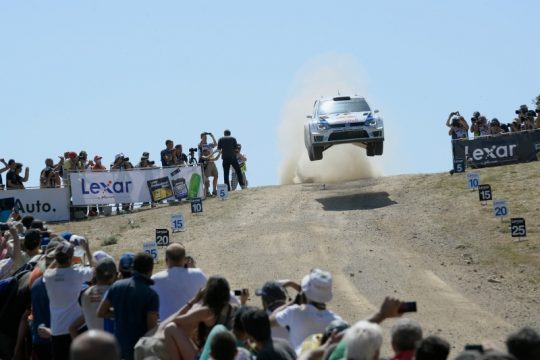 Rallye Italien: Sébastien Ogier übernimmt die Führung