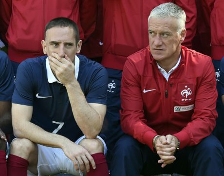 Enttuschung für Frankreichs Nationalspieler Franck Ribéry und Trainer Didier Deschamps