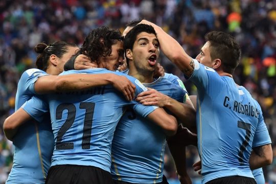 Suarez mit Doppelpack gegen England