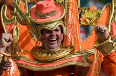 Spanien vs. Niederlande - Oranje-Fans