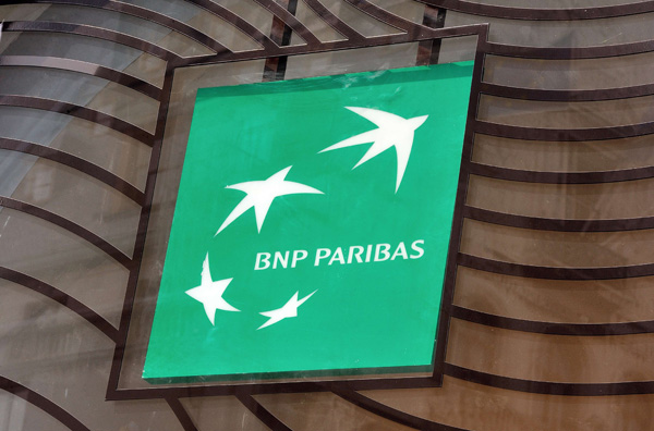 Filiale der Großbank BNP Paribas in Lile