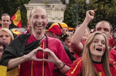 Rote Teufel-Fans feiern ihre Helden in Brüssel