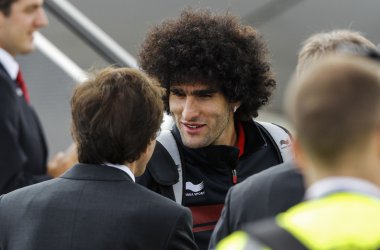 Marouane Fellaini mit Elio Di Rupo