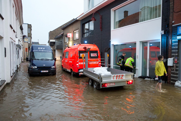 Die Stadt Lichtervelde steht unter Wasser