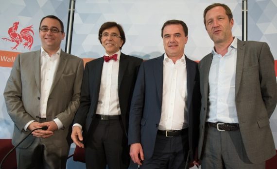 Maxime Prevot, Elio Di Rupo (PS), Benoit Lutgen (CDH) und Paul Magnette (PS) in Namur (18.7.)