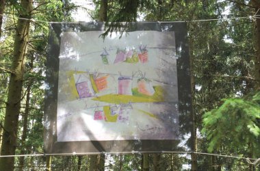 Kunstprojekt "N'art'urelle" am See von Robertville