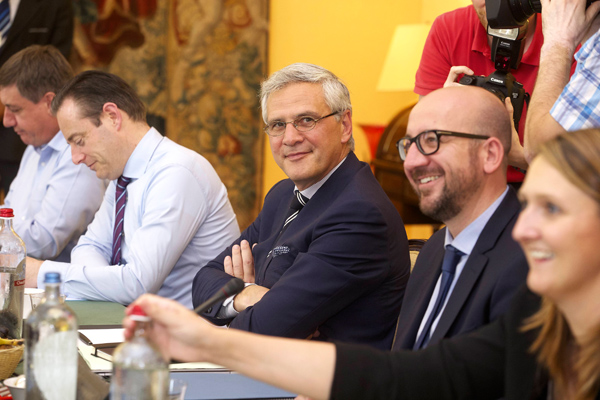 Kris Peeters und Charles Michel leiteten die Gespräche am Freitag in Brüssel