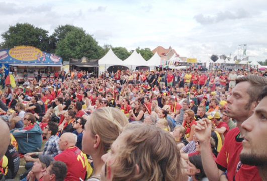 Public Viewing auf bei Rock Werchter