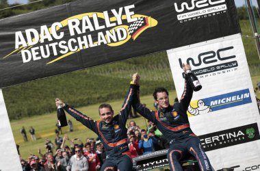 Erster WM-Sieg: Thierry Neuville und Nicolas Gilsoul gewinnen die Rallye Deutschland - Bild: Hyundai Motorsport