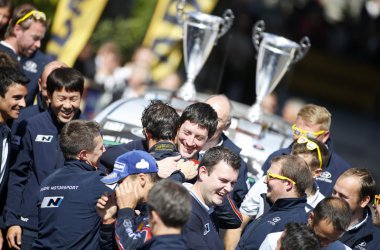 Erster WM-Sieg: Thierry Neuville und Nicolas Gilsoul gewinnen die Rallye Deutschland - Bild: Hyundai Motorsport