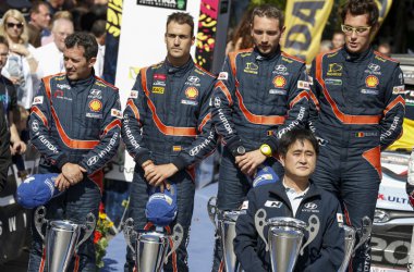 Erster WM-Sieg: Thierry Neuville und Nicolas Gilsoul gewinnen die Rallye Deutschland - Bild: Hyundai Motorsport