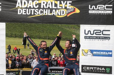 Thierry Neuville gewinnt Rallye Deutschland