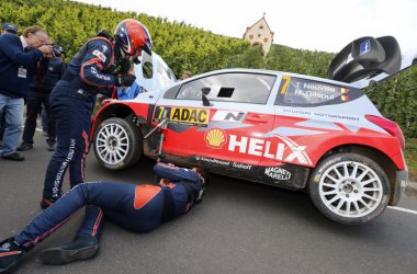 Rallye Deutschland - Thierry Neuville und Nicolas Gilsoul - Bild: Hyundai Motorsport