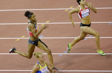 Dann kommt der 200-Meter-Lauf - nicht ihre stärkste Disziplin
