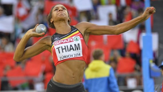 Mit 14,29 Metern beim Kugelstoßen übernimmt Nafissatou Thiam die Führung