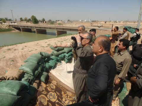 Kurdische Kämpfer erobern Mossul-Staudamm zurück