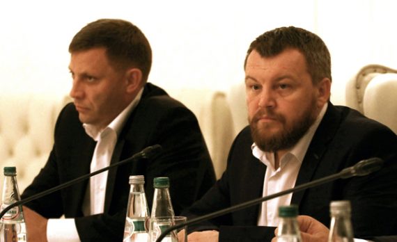 Separatistenführer Andrej Purgin (r.) am 19.9. in Minsk