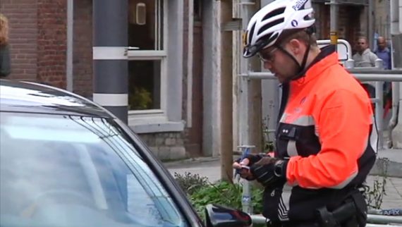 Trotz des autofreien Sonntags sind manche Autofahrer doch in die Innenstadt gefahren.