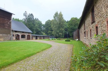 Erinnerungen: Kunstforum zeigt Ausstellung in der Domäne Berterath