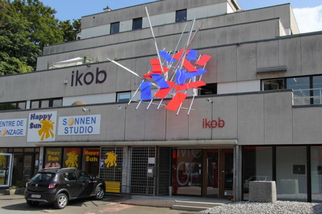 "Die zwölf Bauarbeiten des Adrien Tirtiaux" im Ikob