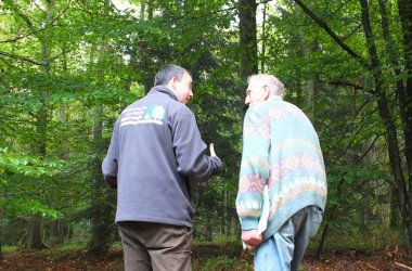 Forstwirtschaft im Kleinen: Wie sich Privatwald besser nutzen lässt, das zeigt die "Cellule d'appui à la petite forêt privée" bei einer Waldbegehung in der Altgemeinde Thommen