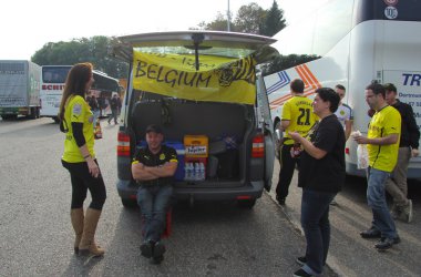 Abfahrt der BVB-Fans zum Spiel gegen Anderlecht