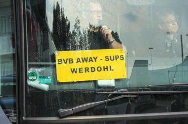 Abfahrt der BVB-Fans zum Spiel gegen Anderlecht