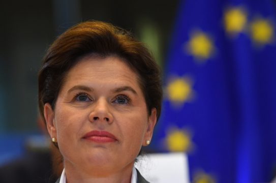 Die Slowenin Alenka Bratusek bei ihrer Anhörung im EU-Parlament am 6.10.