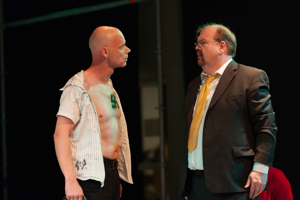 Aachener Chaostheater zeigt "American History X"