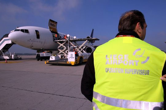 Die Hilfsgüter für die Ebola-Gebiete werden vom Lütticher Flughafen Bierset aus verschickt (Illustrationsbild)