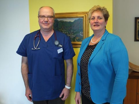Die neue Doppelspitze an der Klinik St. Vith: Der Ärztliche Direktor Dr. Davide Diana und die Verwaltungsdirektorin Ingrid Mertes