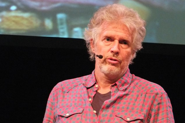 Frank Schätzing beim Soundcheck zum Abschluss des Eifelliteraturfestivals 2014