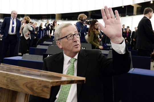 423 Abgeordnete stimmte für Juncker und seine Kommissare