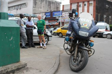 Ravel du Bout du Monde in Kamerun - Vor dem Start der ersten Etappe in Douala