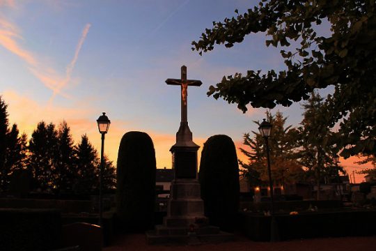 Kreuz Raerener Friedhof