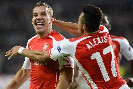 Lukas Podolski trifft in der Nachspielzeit