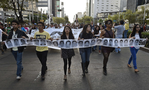 Proteste gegen verschwundene Studenten in Mexiko